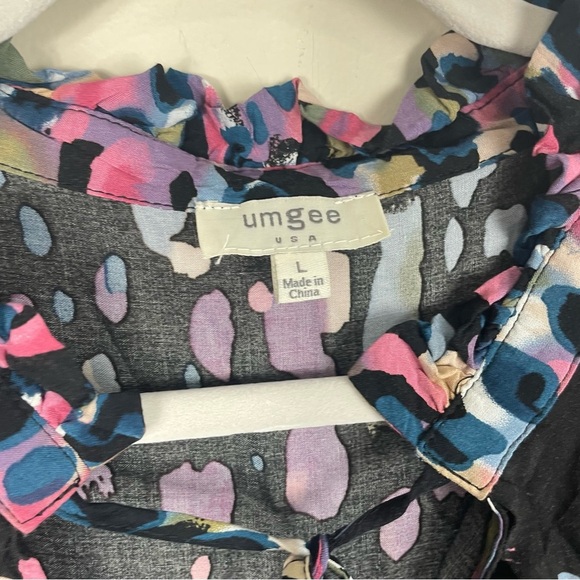 Umgee Multicolor Abstract Blouse - Picture 6 of 9